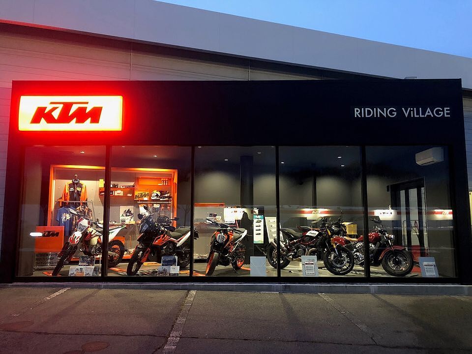 ライディングビレッジ